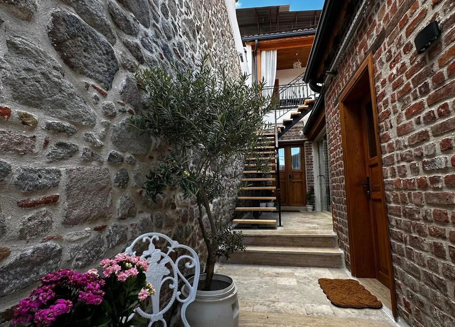 Rhea Guesthouse - Pergamon Bergama Villa