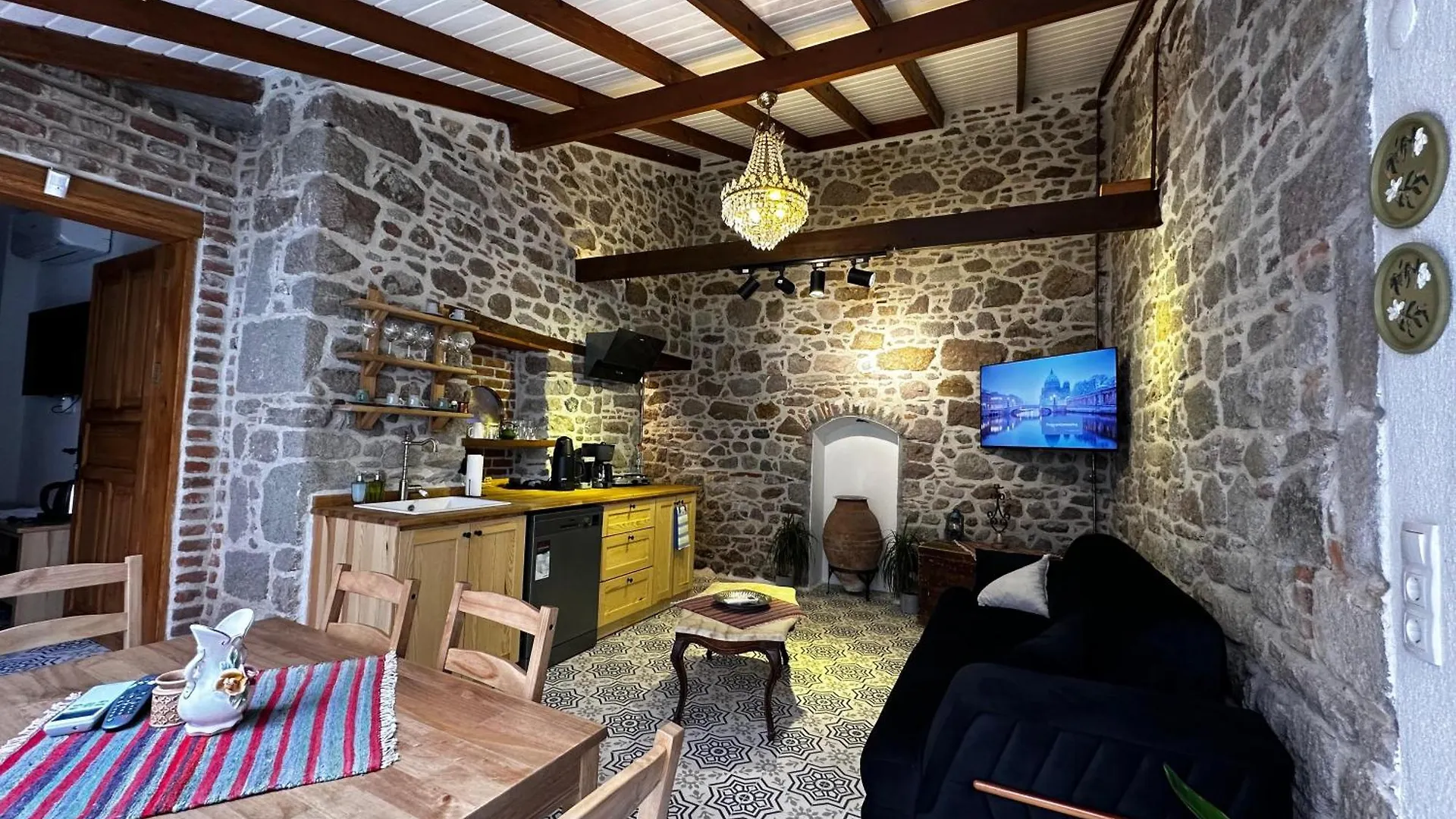 Rhea Guesthouse - Pergamon Bergama Törökország